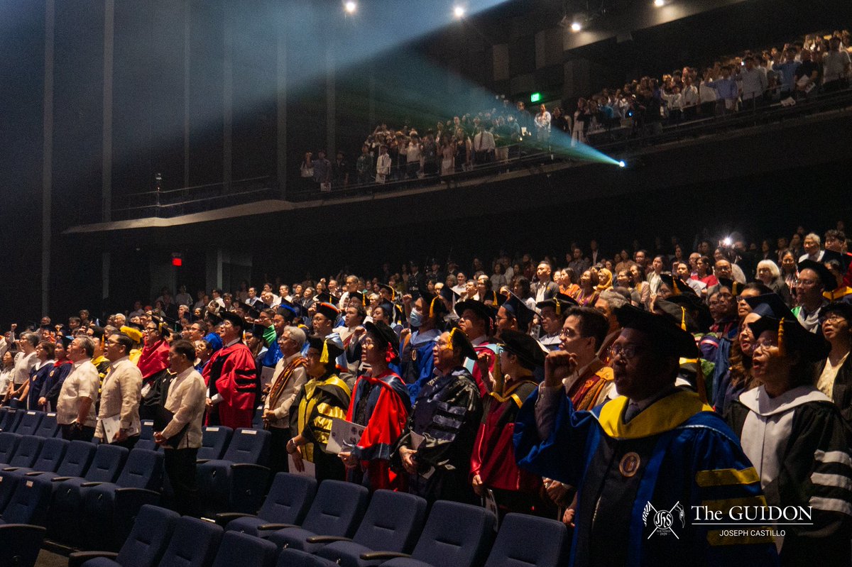 TheGUIDON's tweet image. IN PHOTOS: The annual Traditional University Awards was held earlier today, December 4, at the Hyundai Hall in Arete. The program honored seven individuals selected by the Ateneo de Manila University Board of Trustees for embodying the University’s values in their respective…