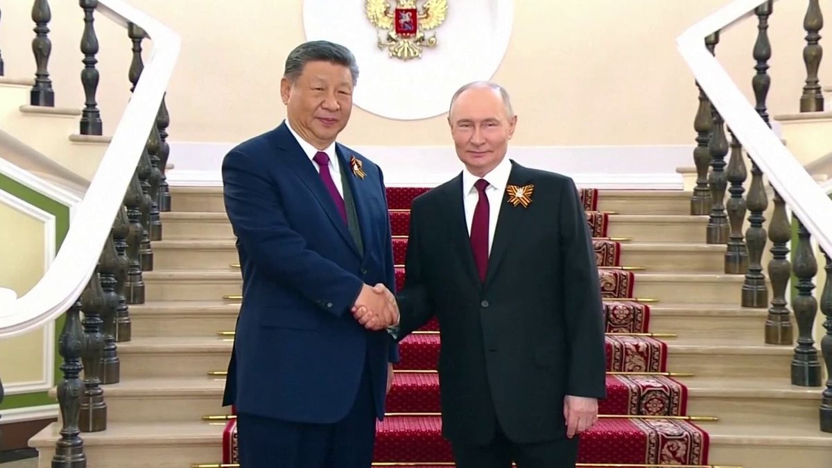 Négociations pour la paix en Ukraine: est-ce que la Chine peut et veut peser sur une issue du conflit?
l.bfmtv.com/H3RB