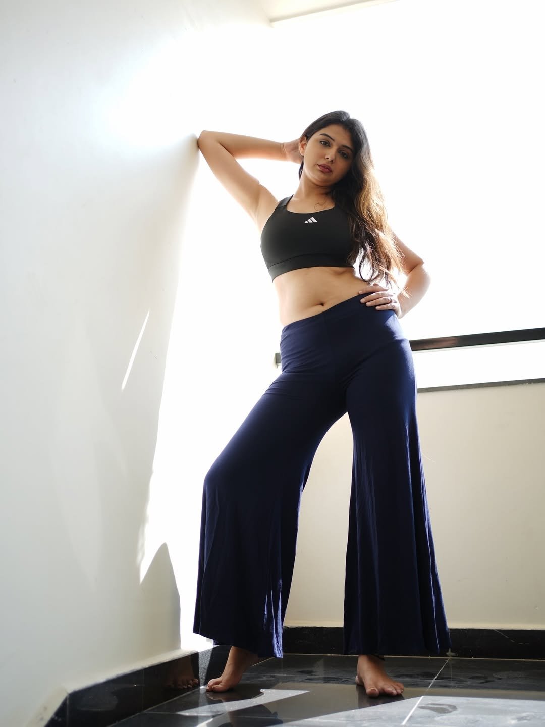 G7VRHihbgAI_t_X?format=jpg&name=large