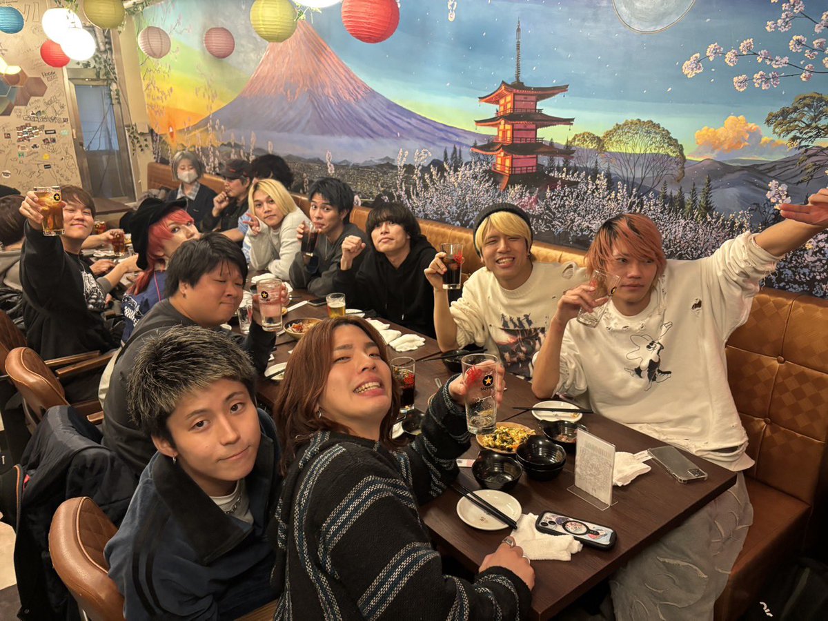 今日のセトリと集合写真🍵 伝説にしてこ〜