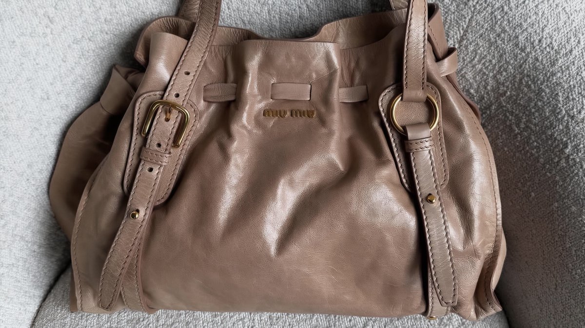 aesthetickyc's tweet image. Thursday.