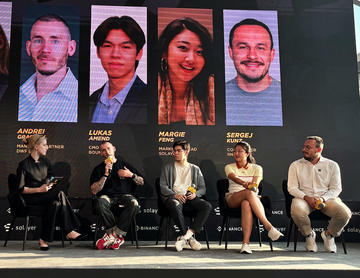 DWFLabs's tweet image. At #BinanceBlockchainWeek, @ag_dwf, Managing Partner of DWF Labs and Founding Partner of @falconfinance, participated in the panel “DeFi 2026 | Where Will the Liquidity Flow Next?” Here’s what he discussed:

1️⃣ Andrei expects liquidity flows in 2026 to come from two forces: