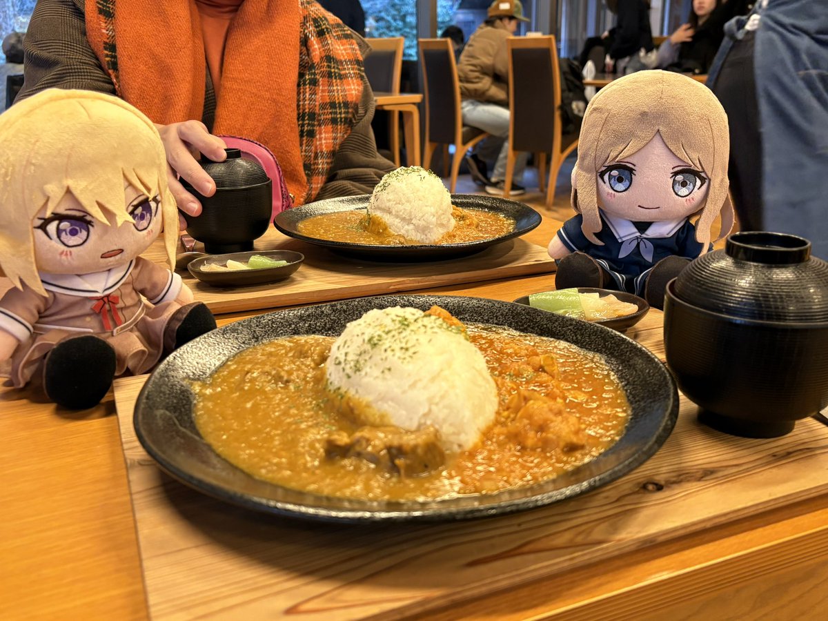 yurusanai41's tweet photo. 紅葉を見に来たよ！ https://t.co/hjKP0yJImR