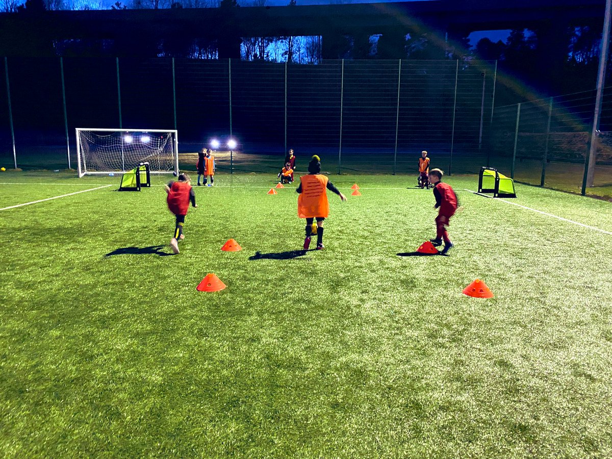 Skills training under the lights ⚽️ 🔥 <a href="/ScottishFA/">Scottish FA</a> <a href="/ScotFANorth/">North</a> <a href="/NetworkRailSCOT/">Network Rail Scotland</a> <a href="/BTPScotland/">BTP Scotland</a>