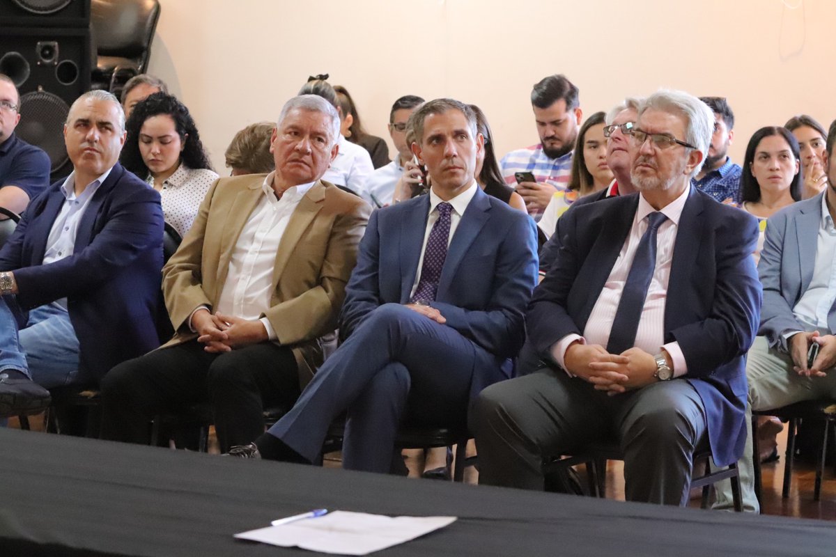 Capexpy's tweet image. ✨ Pablo Cuevas, Gerente de Capex, participó del evento organizado por el Ministerio de Industria y Comercio y Air Europa.
📅 Actividad realizada el 4 de diciembre.