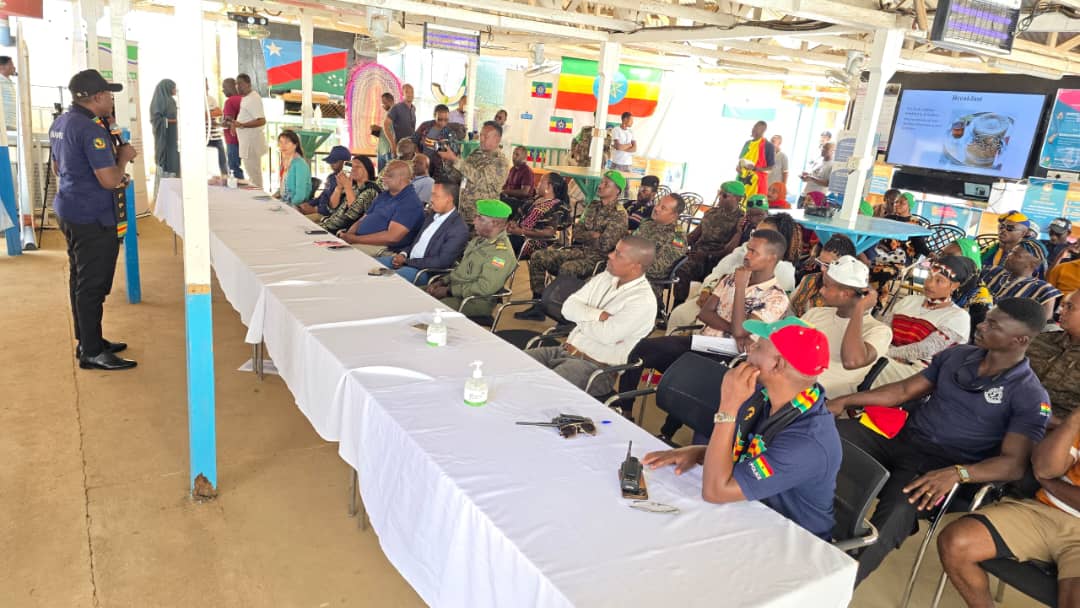 sws_mros's tweet photo. Today we were invited to participate in the Somali Cultural Day event. Various cultural traditions were showcased, including traditional foods and cultural dances from different countries such as #Uganda 🇺🇬, #Ghana 🇬🇭, #Somalia 🇸🇴, and #Ethiopia 🇪🇹." https://t.co/OsQ27LDYyF
