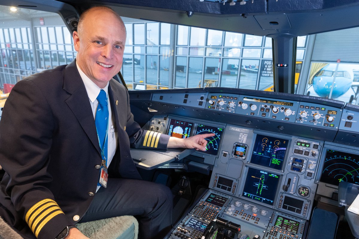 KLM ITALIA tweet media