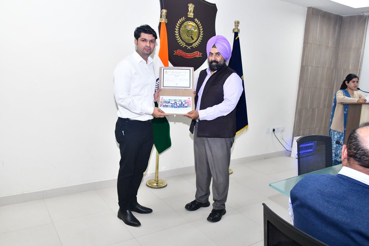 A 03 day course (Dec 01-03, 2025) on Investigation of Crypto  Currency and Darkweb  Crimes for 18 Police Officers of various States was concluded at CDTI Jaipur. The Valediction session was graced by Chief Guest Dr. Amandeep Singh Kapoor IPS, Director CDTI, Jaipur.👆👆👆