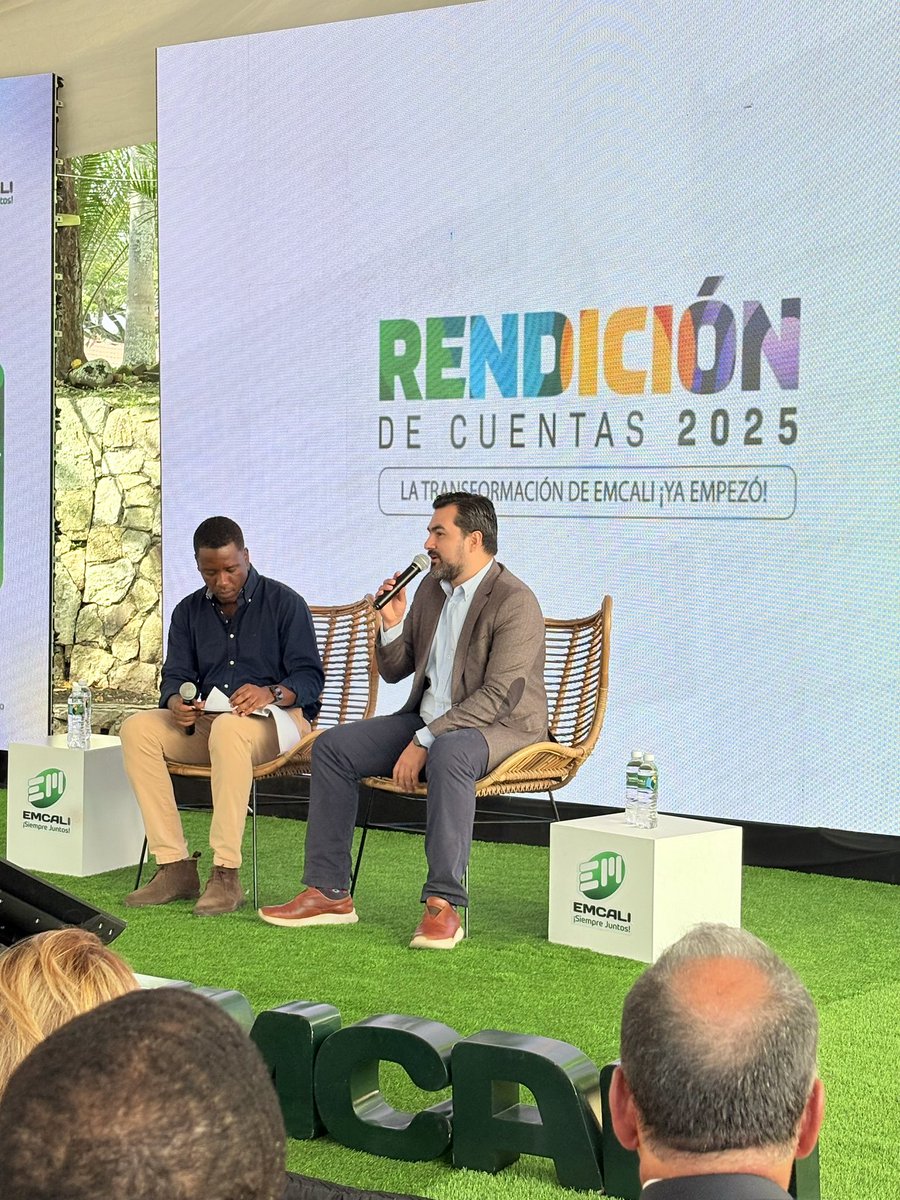 jdinsu's tweet photo. #EMCALIRindeCuentas2025 ⚡️
Presentamos los avances, inversiones y desafíos que han marcado nuestra gestión, así como los esfuerzos que hemos emprendido para garantizar a Cali un servicio de energía moderno, estable y verdaderamente eficiente 👇🏽
🔴 https://t.co/iwqstnW6xU https://t.co/qlnC3S5uUQ