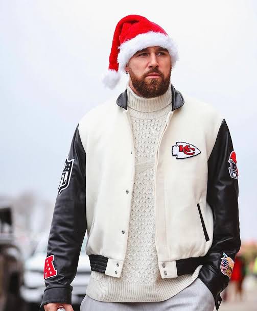 gigike0905's tweet photo. Travis Kelce #ProBowlVote    #WPMOYChallenge
Rt to vote for @tkelce https://t.co/TG65B6guMS
