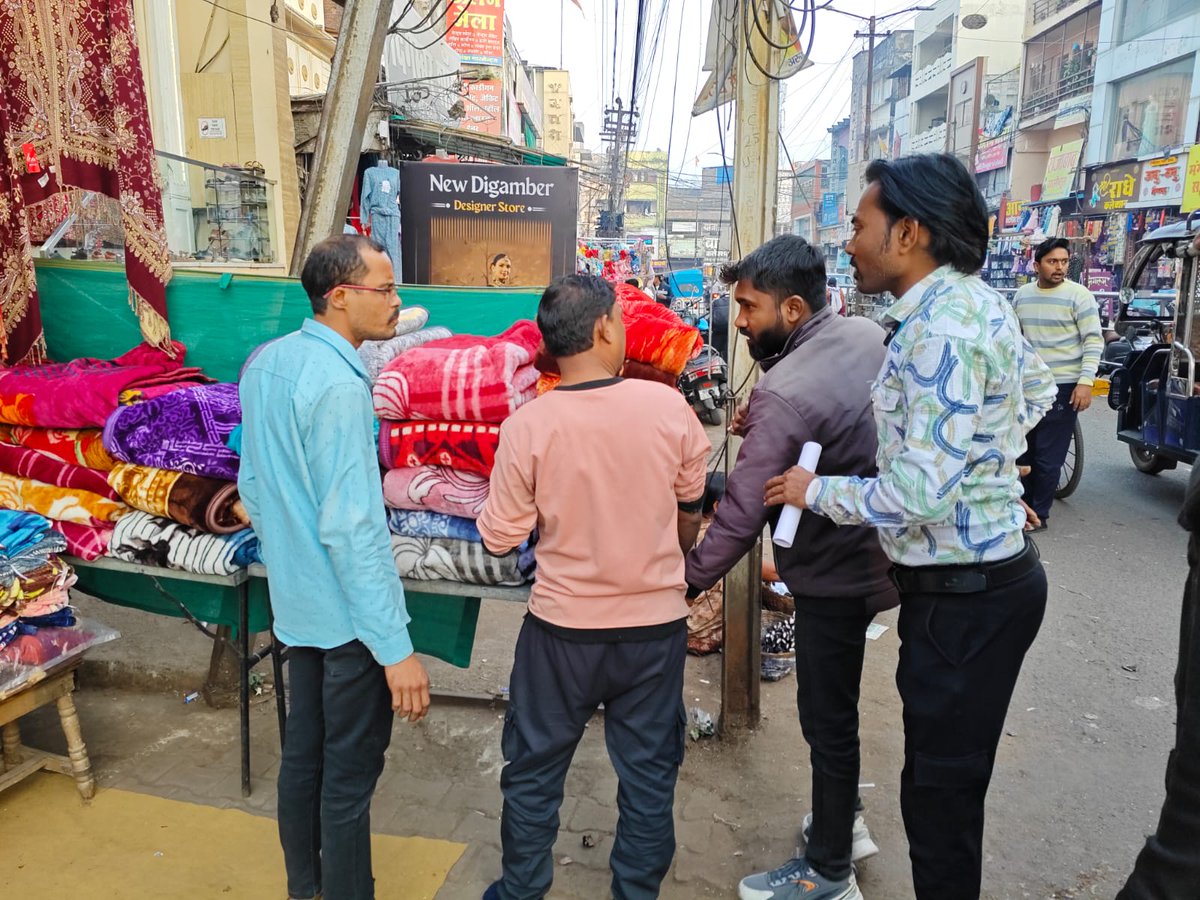 jabalpurdm's tweet photo. यातायात में बाधक अतिक्रमणों को हटाने का अभियान जारी

दर्शन तिराहा राँझी, सगड़ा, कछपुरा ब्रिज, सिविक सेंटर, बड़ा फुहारा, साउथ एवेन्यू मॉल के पास गौरीघाट से हटाये गये अतिक्रमण https://t.co/VQUjIW3ljm