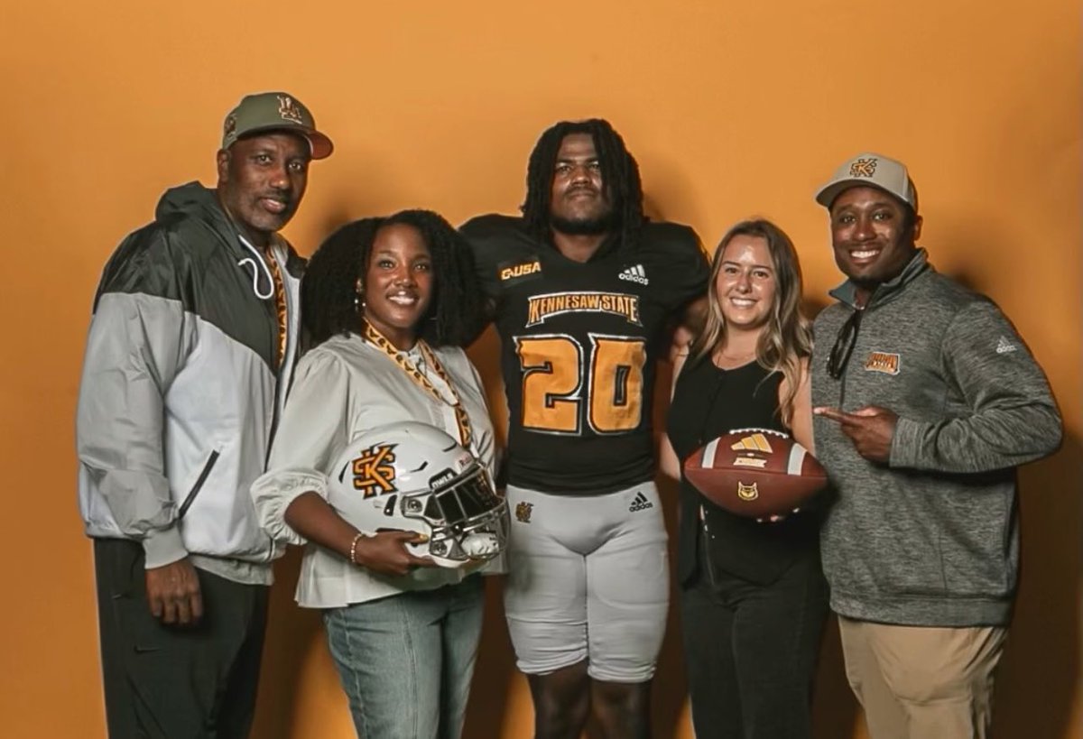 Cayla Hodel tweet media