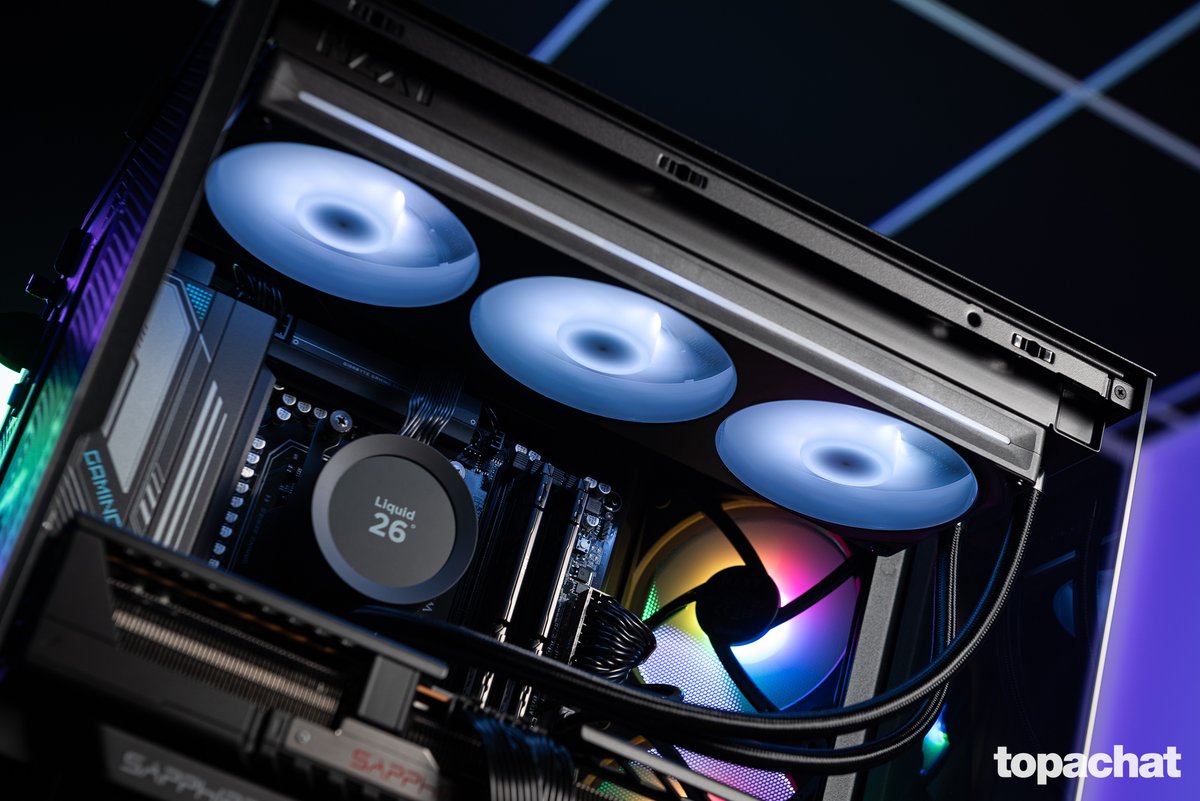 TopAchat's tweet image. 🎄 #PetitPapaTopAchat
A gagner dans le Setup 8, le musclé PC Gamer PULSAR @TurtleBeachFR !

topachat.com/pages/detail2_…

Participe ici :
topachat.com/p/content/conc…