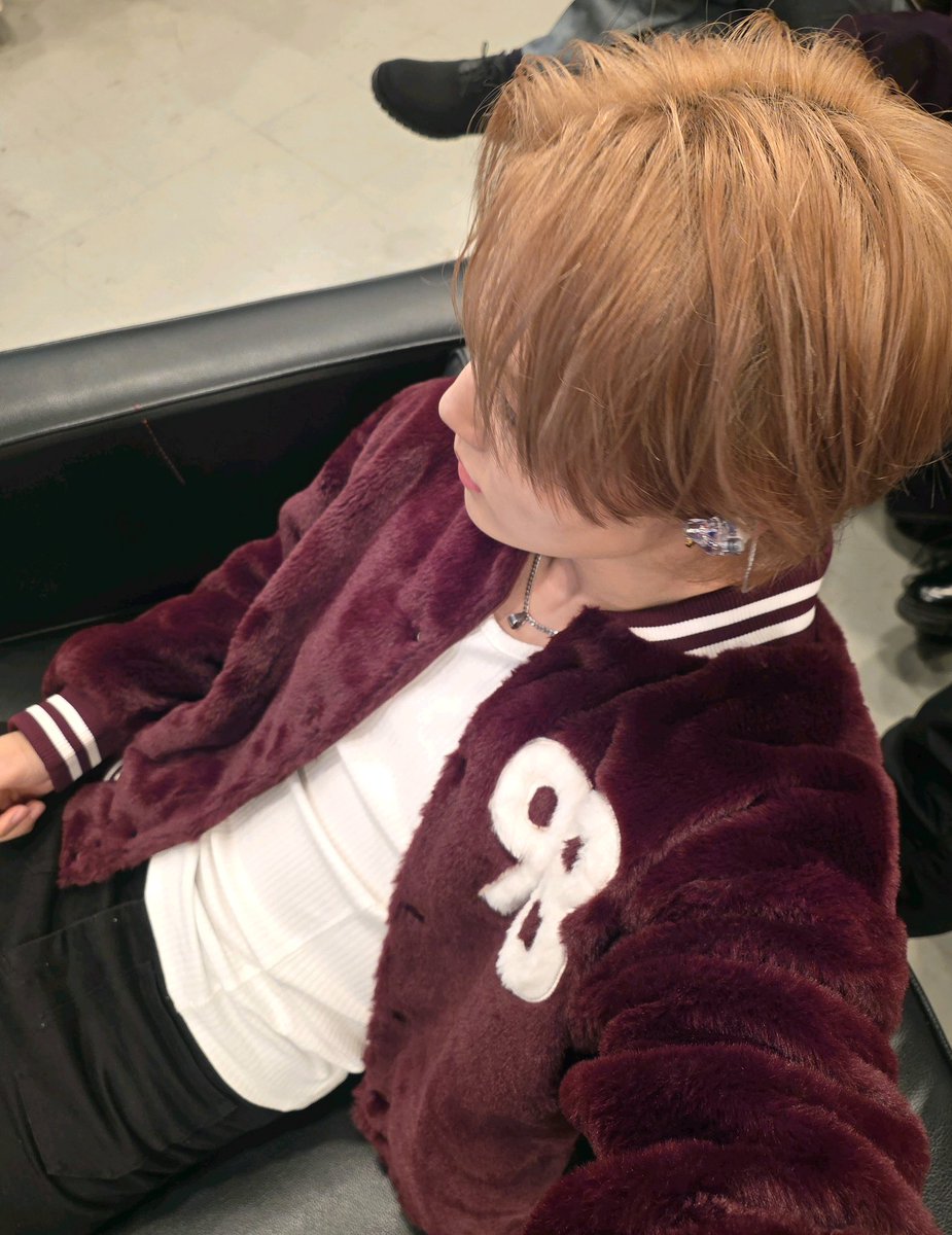 🎬 - 04.12.25

Doyoung a posté sur Weverse

#DOYOUNG #도영
🌹 —— #트레저 #TREASURE