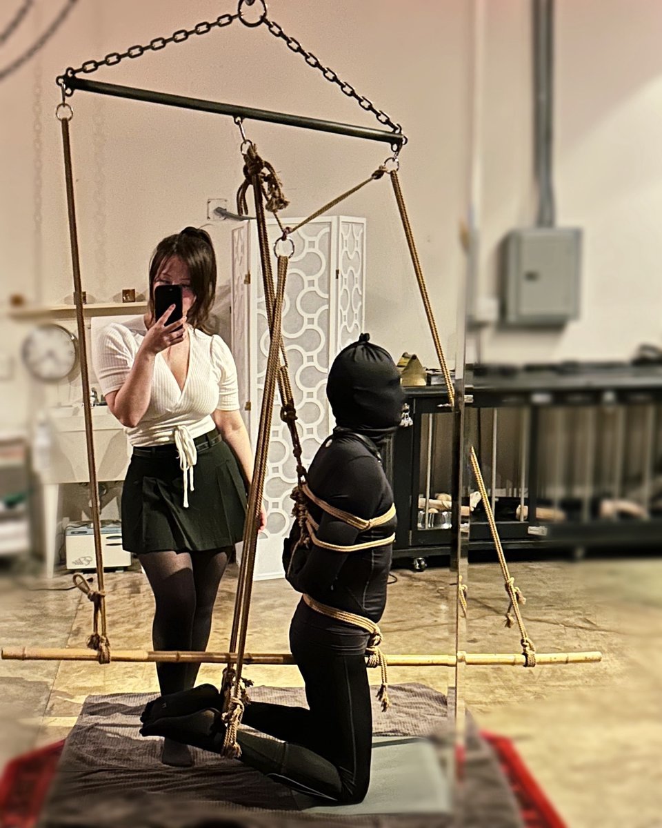 This is Mistress Akira’s version of the Kneeling Crotch Predicament. The bamboo pressures my crotch and the pain increases if I fail I to maintain balance (which I did often)🪢

Tied by the very talented <a href="/DominatrixAkira/">Mistress Akira</a> 

#predicamentbondage
#shibari

<a href="/shibari_study/">Shibari Study</a>