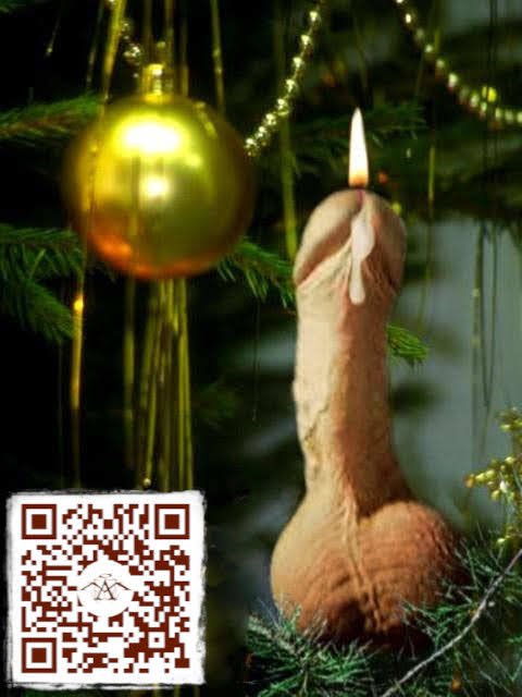 Christmas deserves a clean and sparkling home. And I'll do it with a few more baubles and finish it off with a white sprinkles 💦

Workday mornings Portsmouth, weekends in London. Inquire via bit.ly/WhatsApp-Micha…

#cleaner #nakedjob #homerepair #nakedcleaner #nudist #nudeman