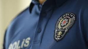 POLİSLER ARTIK MÜJDE BEKLİYOR!.
Polislerin haklı taleplerini;
- Milletvekilleri Meclis'te dile getirdi
- Gazeteciler dile getirdi
- Milyonlarca tweet atıldı
- İnfluencer'ların videolarına konu oldu

- Ülkede duymayan kalmadı.
- Neden hala ısrarla bir müjdeli haber duyurulmuyor?