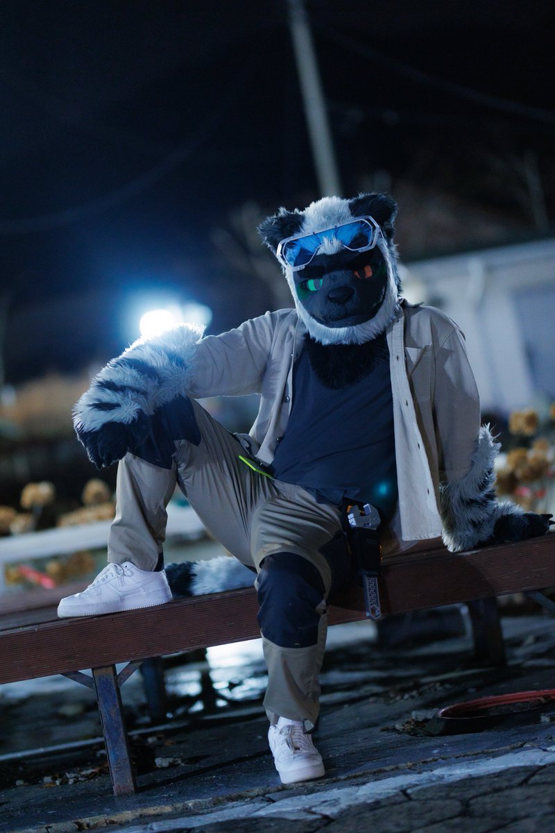 잠깐 얘기 좀 할까?

📸: <a href="/HOYO_110/">HOYO (호요)</a> 
#FursuitFriday
#MFM4 #MFM
#미라클퍼리미트