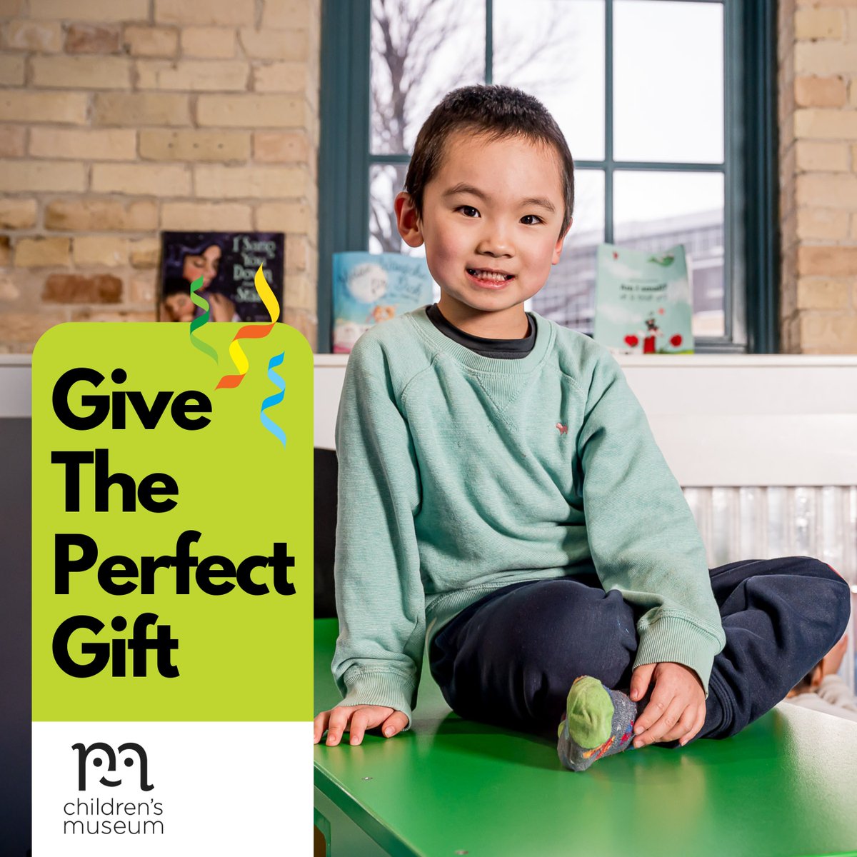 Spark kids creative learning – purchase a gift card redeemable for general admission, annual membership, retail items, and other museum programs and/or services!

Grab yours today at childrensmuseum.com/visit/shop/gif…

#PlayfulLearning #GiftOfFun #WinnipegParents