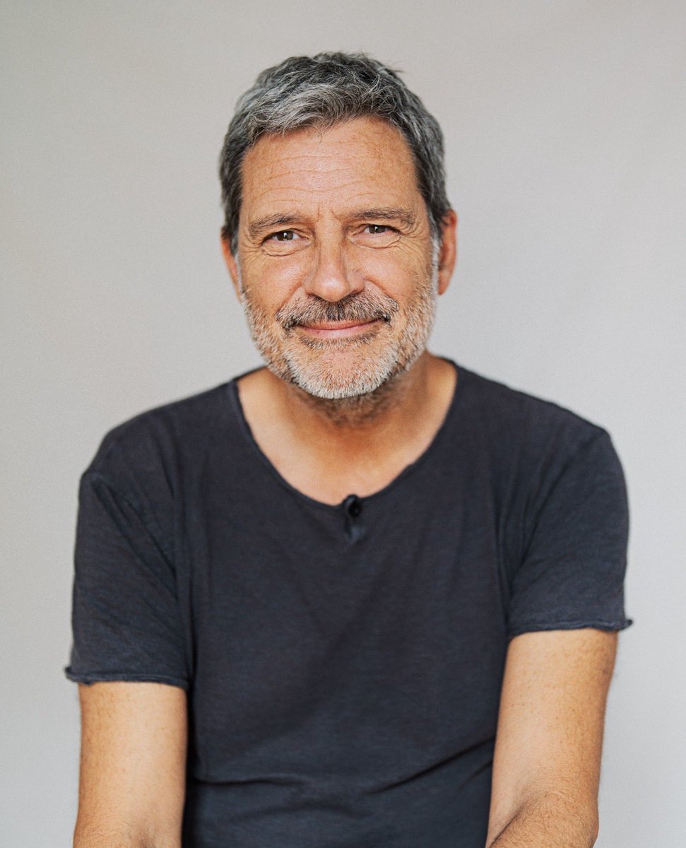 El actor #MontiCastineiras forma parte del reparto de la película #MeHasRobadoElCorazón que se estrena mañana viernes 5 de diciembre exclusivamente en cines 📽️

📸 #SabelaEiriz

<a href="/ficcionprodu/">FICCIÓN PRODUCCIONES</a> 
<a href="/sonypictures_es/">Sony Pictures España</a> 
<a href="/rtve/">RTVE</a> 
<a href="/TVGalicia/">TVG</a> 
<a href="/PrimeVideoES/">Prime Video España</a>