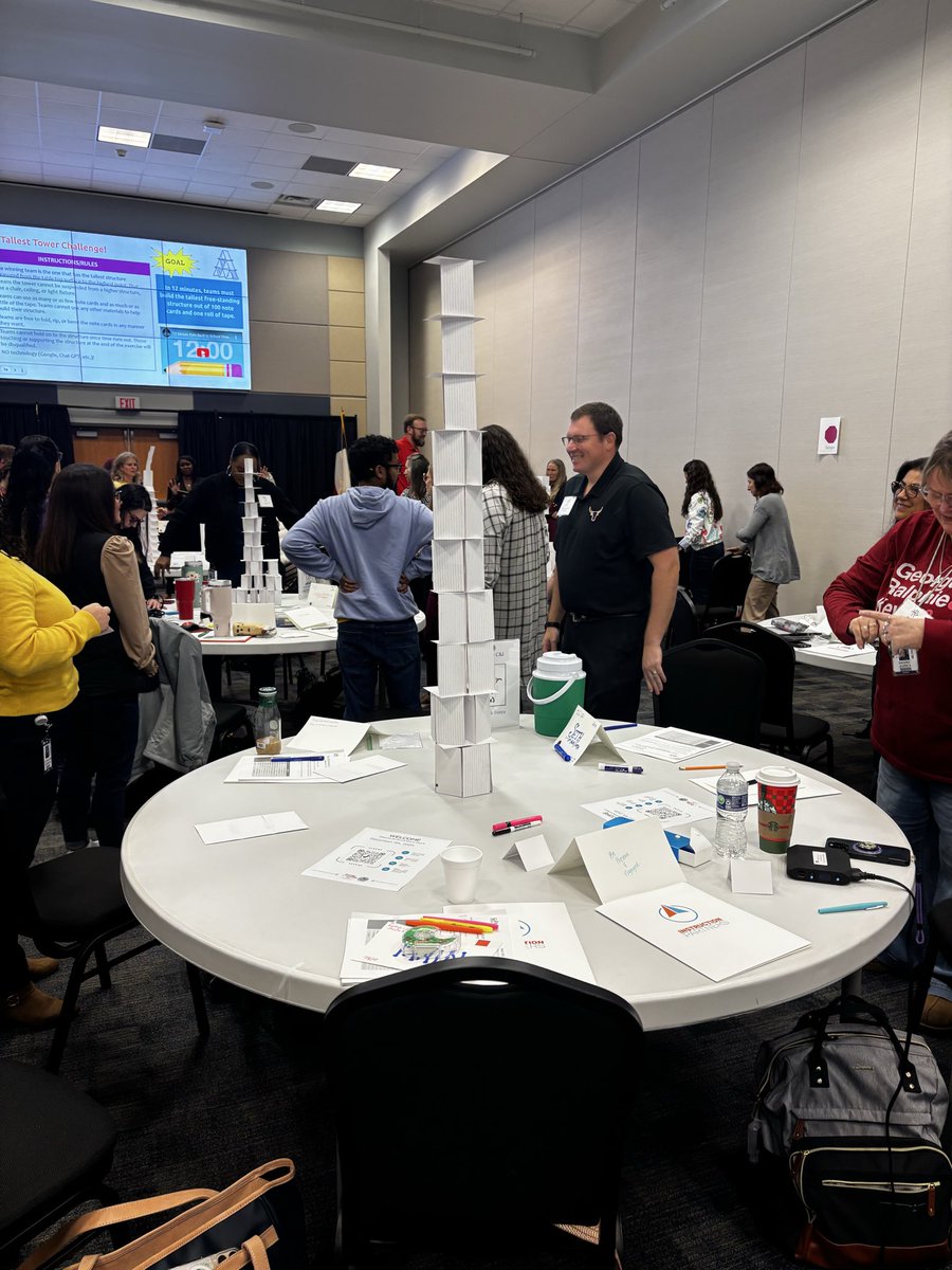 Alicia Bates tweet media