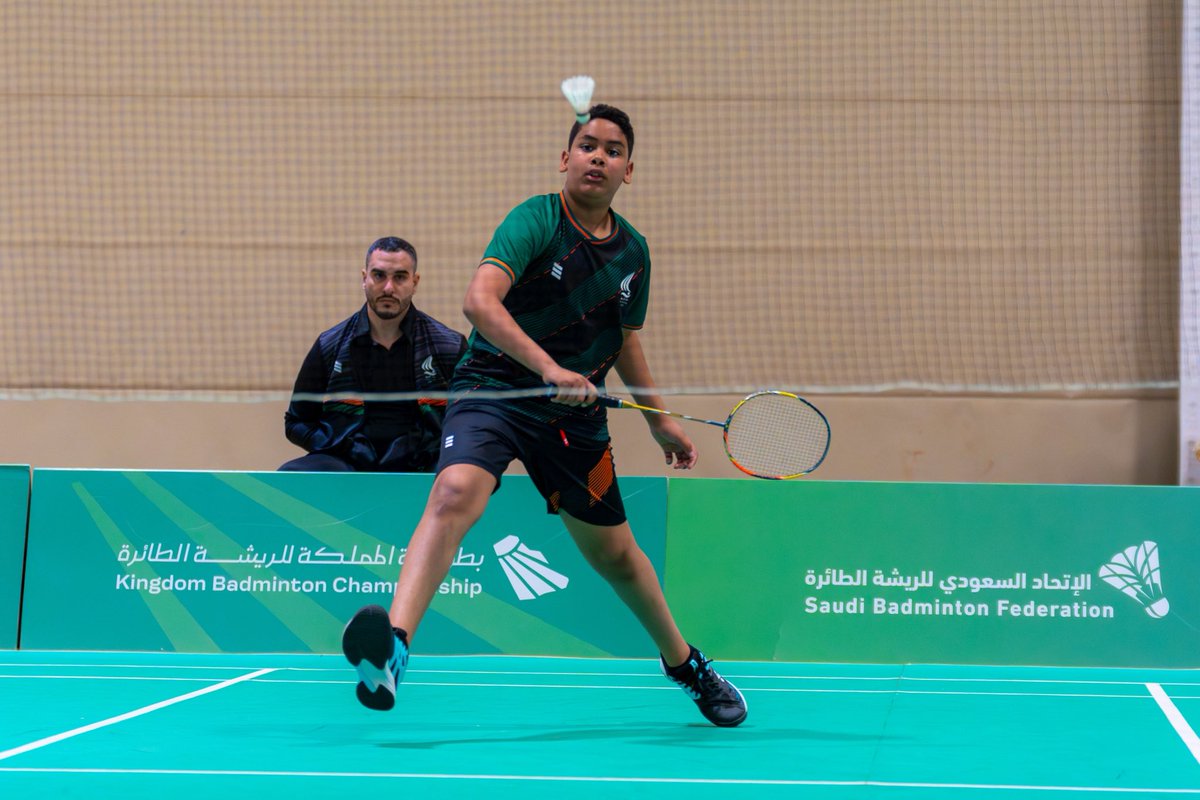 badminton_ksa's tweet photo. تشكيلة متميزة من أندية الاعتماد والاتفاق والجيل والعمران تلتقي في نصف نهائي #بطولة_المملكة  لبراعم المستقبل 👏🏻⚡️

🏸 نتائج منافسات ربع نهائي 🇸🇦🔥
👦🏻 الذكور 
✅ فردي 

🔹 فيصل الحسن (الاعتماد) 2️⃣
🆚
عبدالله الأمرد (النور) 0️⃣

🔹 عمر القريني (الجيل)2️⃣
🆚
عمر الجرير (الرياض)0️⃣

🔹 فارس ياقوت (الاتفاق)2️⃣
🆚
عبدالله القحطاني (الرياض)0️⃣

🔹 محمد الشايب (العمران)2️⃣
🆚
حمد الحارثي (الاتفاق)0️⃣

📍 استعداد كبير
🔥 منافسات حاسمة
🏆 طموح نحو الذهب