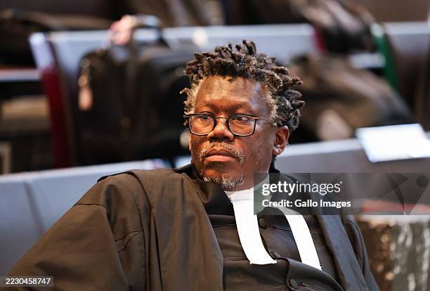 Buntu_Bokweni's tweet image. Why did he join Senzo Mchunu's legal team now we can't look at him the same way .. . 😭😫#MadlangaCommission