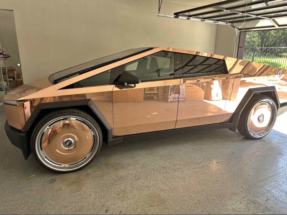 This is the ugliest god damn thing I’ve ever seen in my life