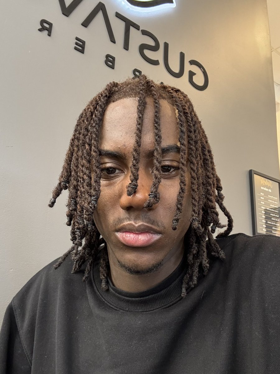 luu_4M's tweet photo. 31 de Novembro

#locs #locjourney #dreads https://t.co/vdY2mU9VrD