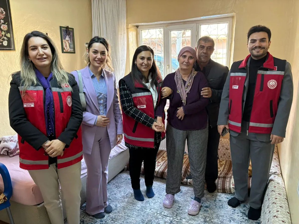konyaashim's tweet photo. İl Müdürlüğümüze bağlı Akşehir Sosyal Hizmet Merkezi Müdürlüğü tarafından Aile Yılı etkinlikleri kapsamında Aile Ziyaretleri yapılmaktadır. 

@tcailesosyal 
@ashb_eyhgm
@ASHB_ATHGM 
@ArifTopal_01 https://t.co/XgypiIxI5b