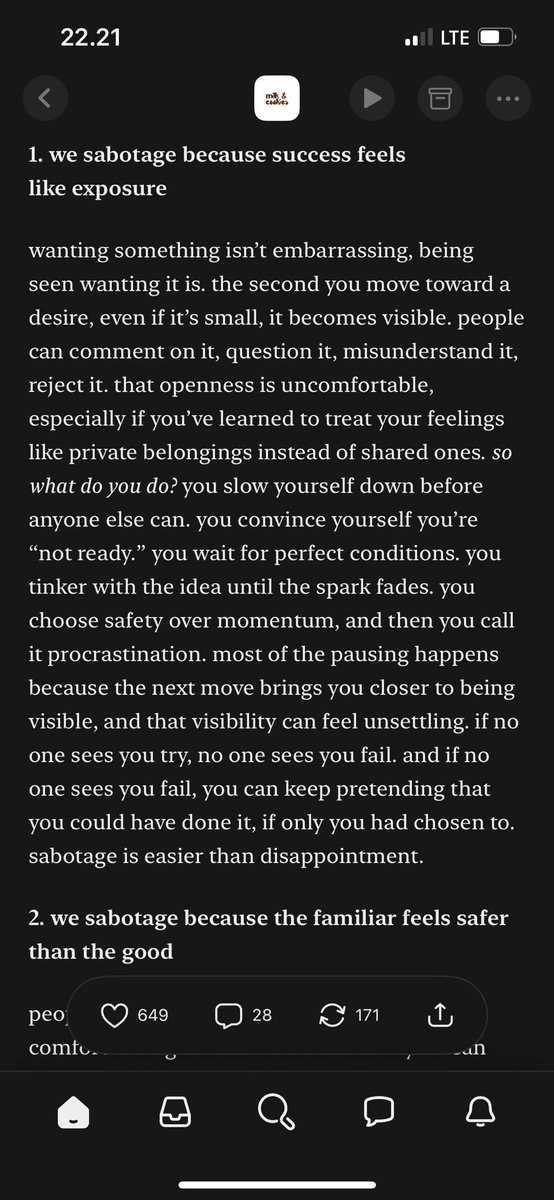yang ngerasa males/takut berjuang buat mewujudkan keinginannya coba baca ini deh!

isinya tentang berbagai alasan self-sabotage (menghambat diri sendiri untuk maju).

salah satunya yg paling relatable untukku: "the familiar feels safer than the good."