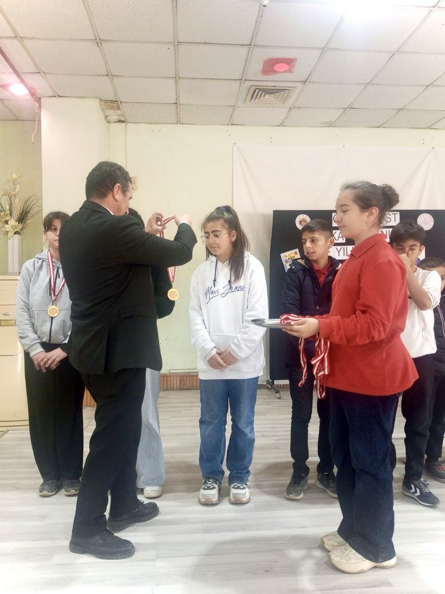 🏆”Aile Ligi” Zeka Oyunları İlçe Turnuvasına katılan tüm öğrencilerimiz dereceye girmiştir. Tebrik ediyor ve gurur duyuyoruz.🏆