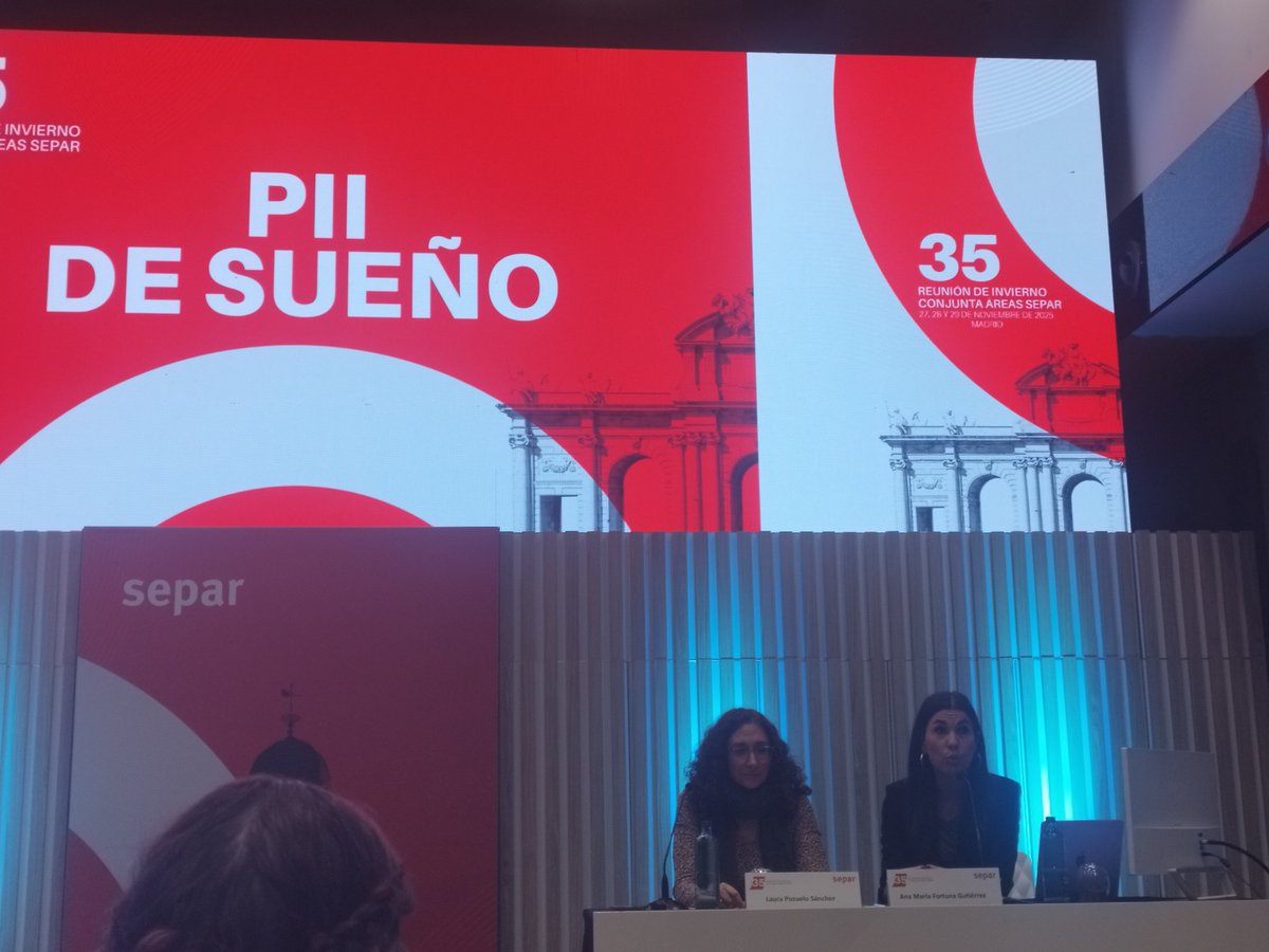 HrcServicio's tweet photo. Las Dras Barbero , García y nuestra enfermera Laura Pozuelo durante su participación en las mesas de Ventilación no invasiva y Trastornos respiratorios del sueño en la #35reuniondeinviernoSEPAR @SeparJovenes @SeparRespira https://t.co/KJdbhZ8cYO
