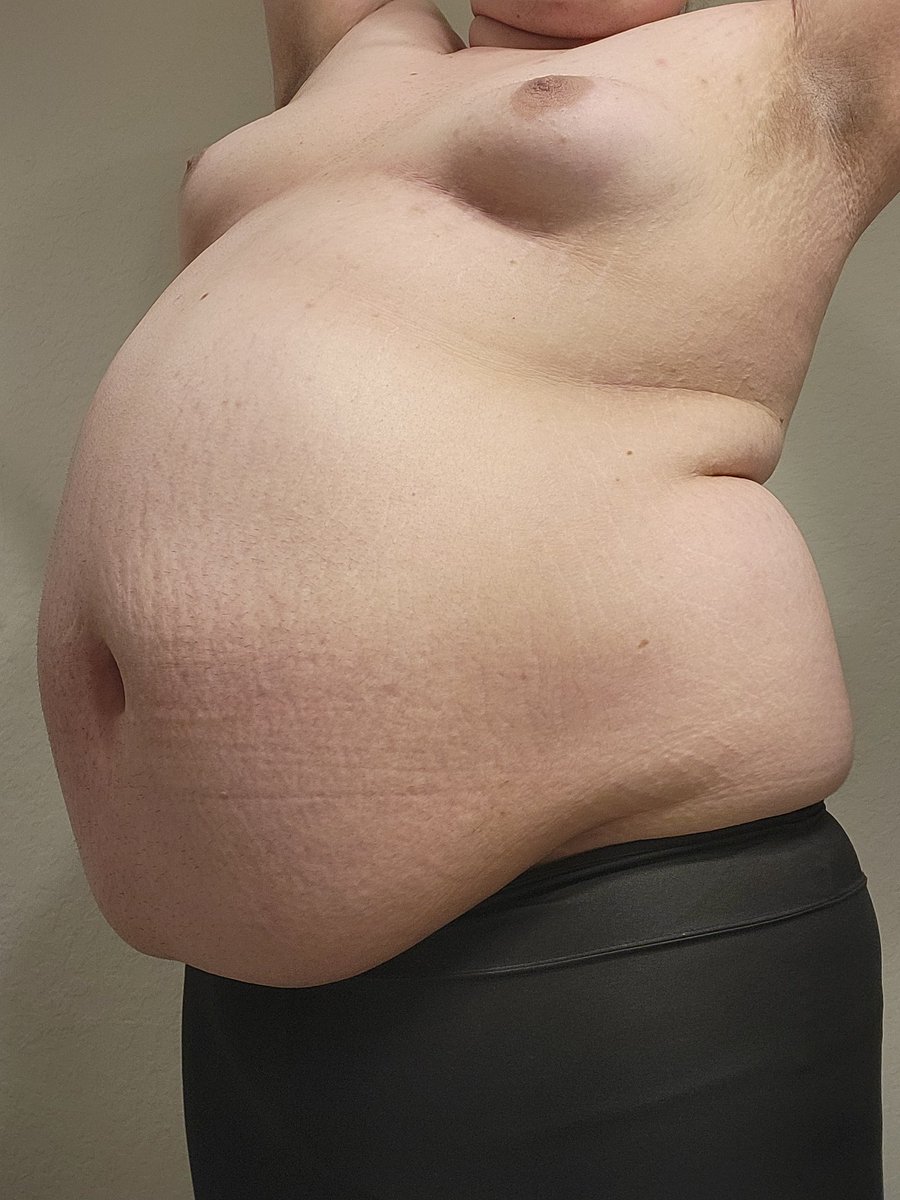 before and after pumping in some old tights >u<