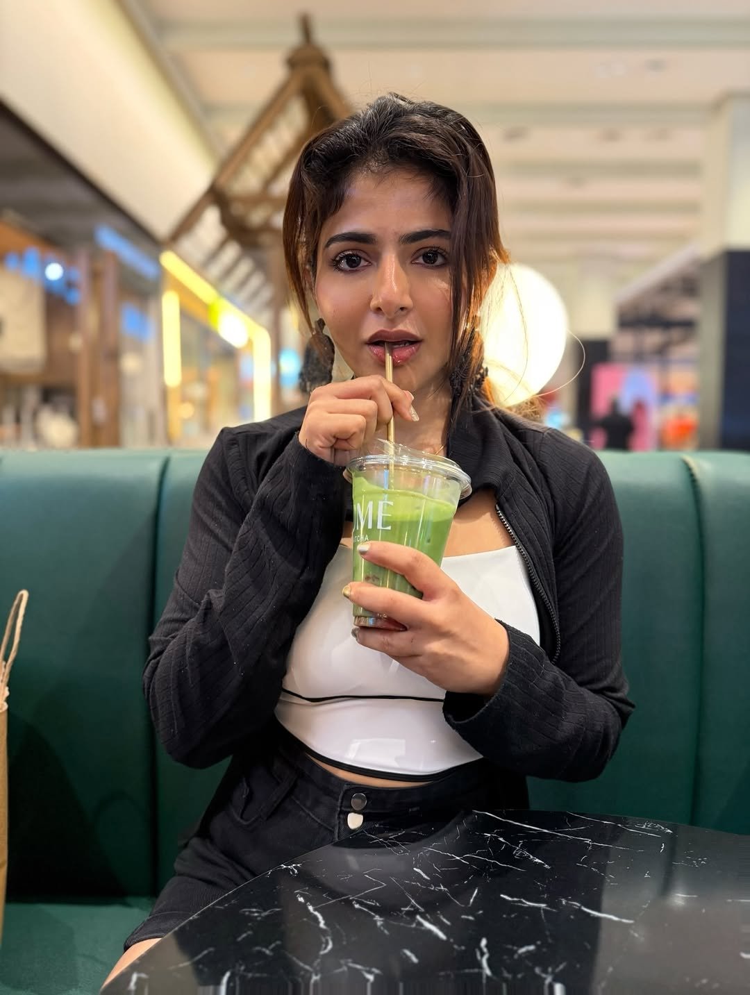 G7VcnJ3asAAa_Ce?format=jpg&name=large