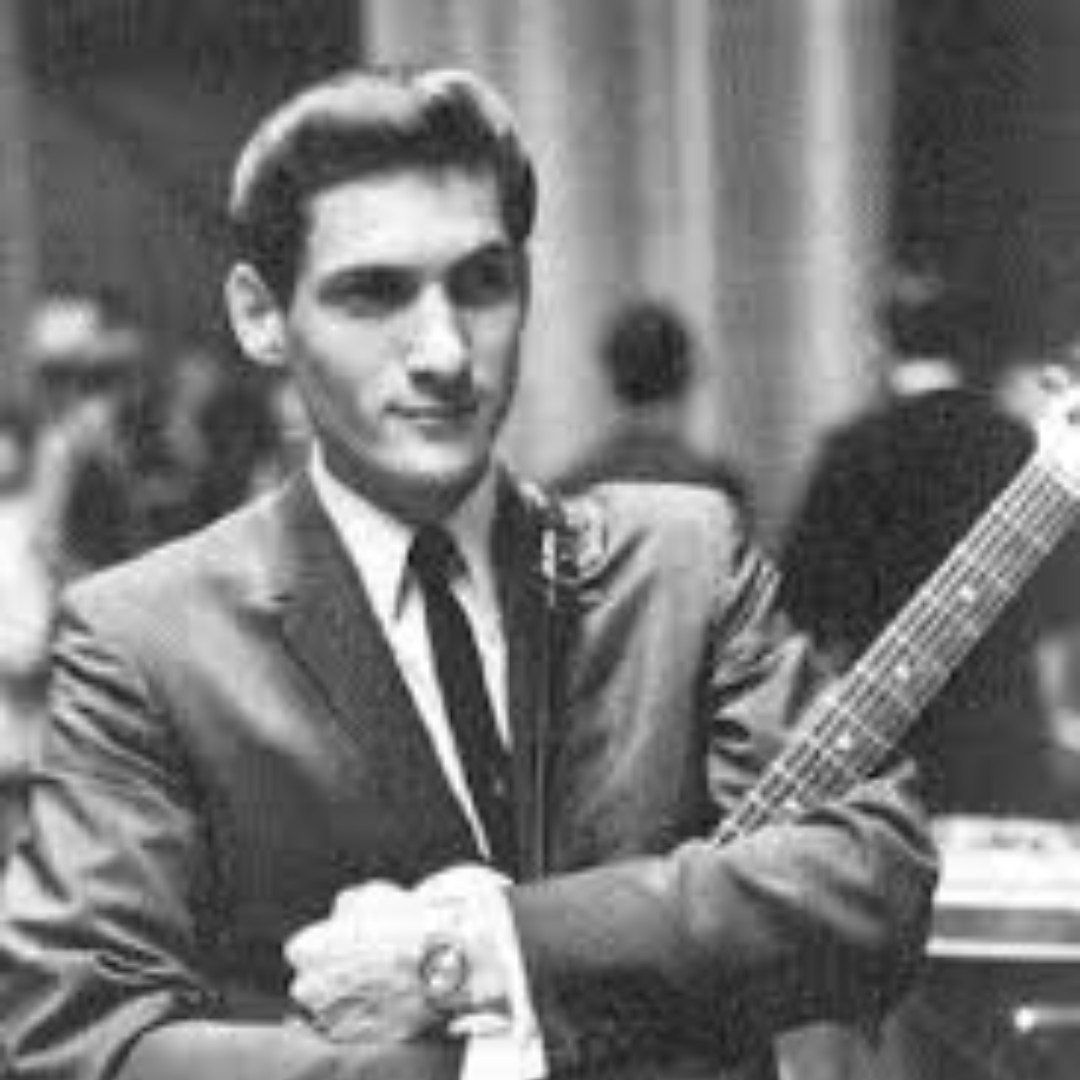 CCMusicdotcom's tweet image. RIP Steve Cropper. More than a guitar player and more than a respected session man, Steve’s playing literally wrote chapters in the history books of Americal Soul. We can almost guarantee Cropper’s guitar work is in your collection whether you know it or not.