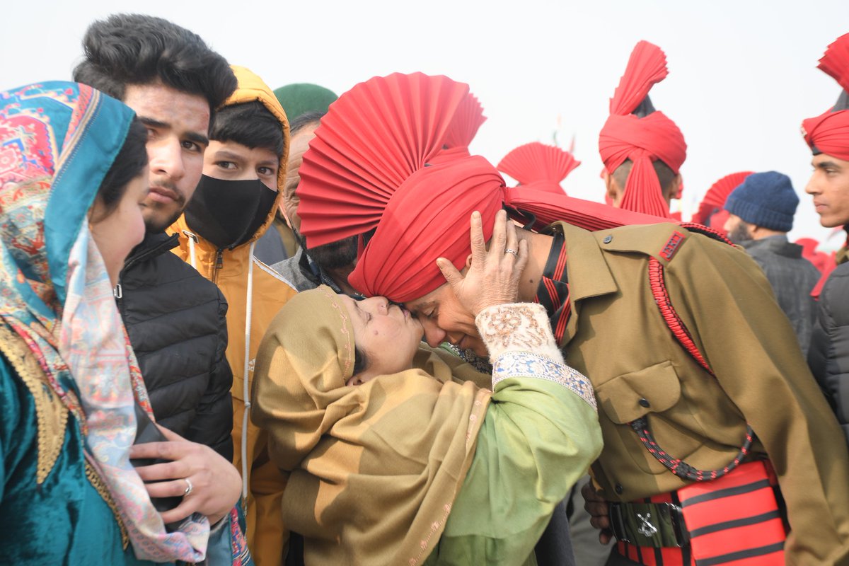 PRO Defence Srinagar tweet media