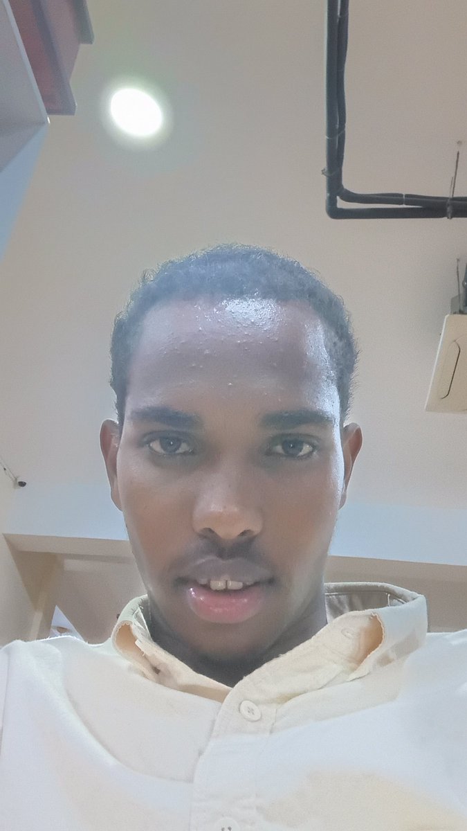 __SHARIIF's tweet photo. السلام عليكم ورحمة الله وبركاته.
Waxaan idinka soo salaamayaa Masaajidka Abi Hureyra ee megaalada Muqdisho.
Waa xilli habeen ah oo salaadda maqrib laga baxay oo aan cishahana lagaarin.
Abi Hureyra is my favourite mosque  among Mogadishu mosques 🕌. 
May God protect the builder. https://t.co/BIpbV03KYg