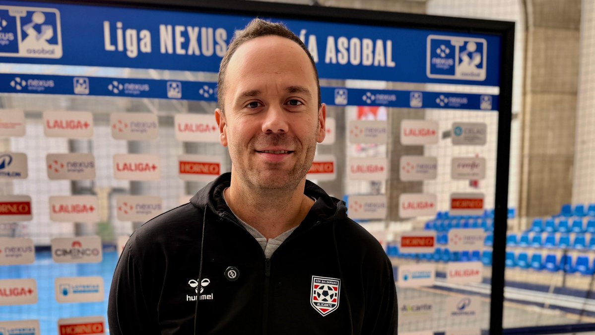 🎙️#Deportes @serDepAlicante (04/12/2025)
/Beto, enamorado de Galvañ
/Cambios a la vista
/Nico, ¿titular?
/¿Conseguirá el <a href="/cfhercules/">Hércules CF 💙🤍💯</a> hacer el 7/9?
/Charlamos con <a href="/Iban_ribeiro10/">Iban ribeiro</a> <a href="/JTorremolinosCF/">Juventud Torremolinos CF</a>  /<a href="/FundLucentum/">𝗛𝗟𝗔 𝗔𝗟𝗜𝗖𝗔𝗡𝗧𝗘</a>
/<a href="/eonalicante/">EÓN Balonmano Alicante</a>
🔊 cadenaser.com/audio/ser_alic…