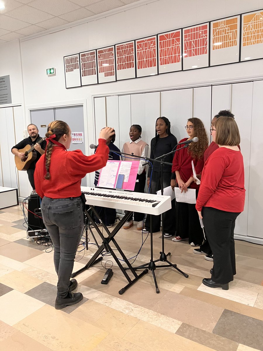 Académie de Lyon tweet media
