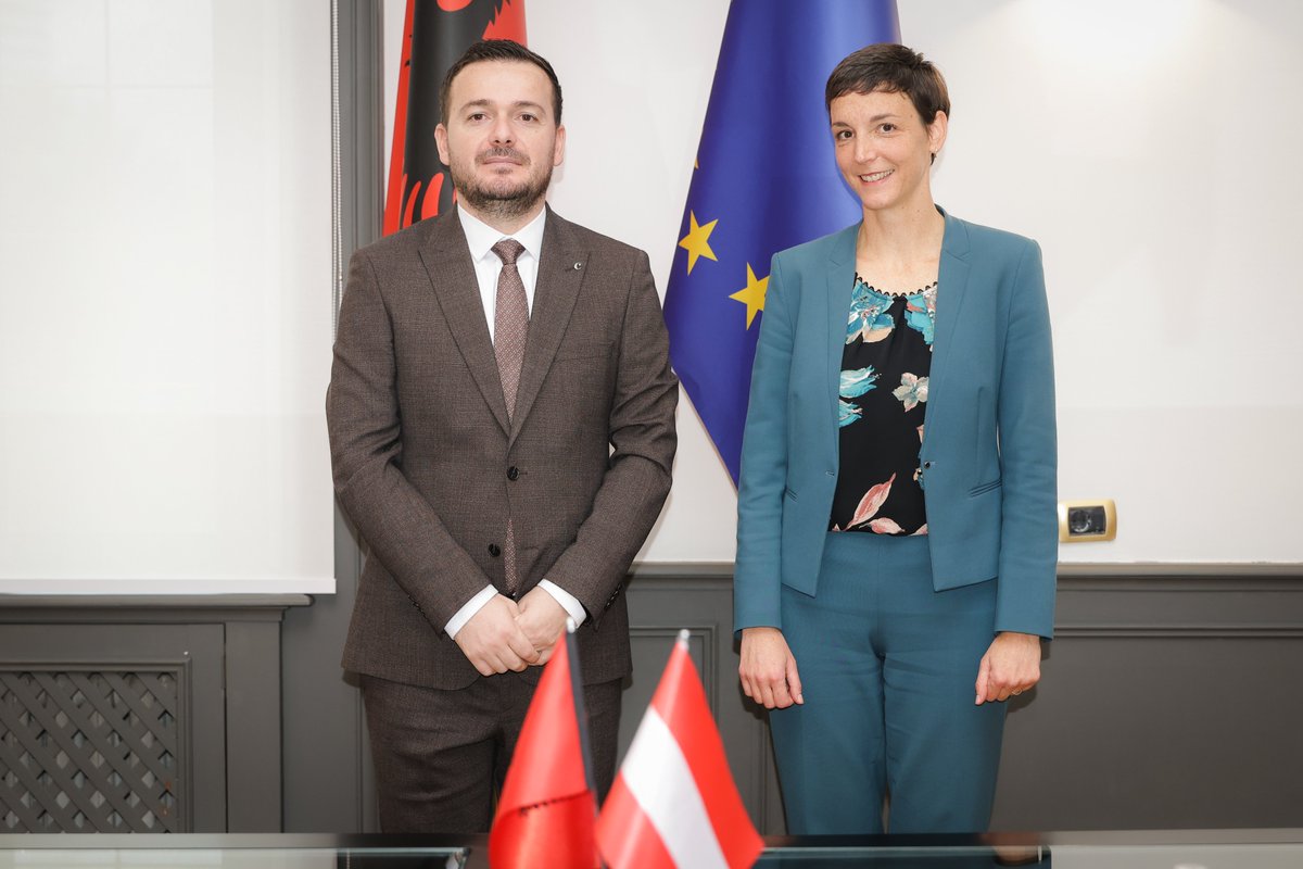 AustriainAL tweet media