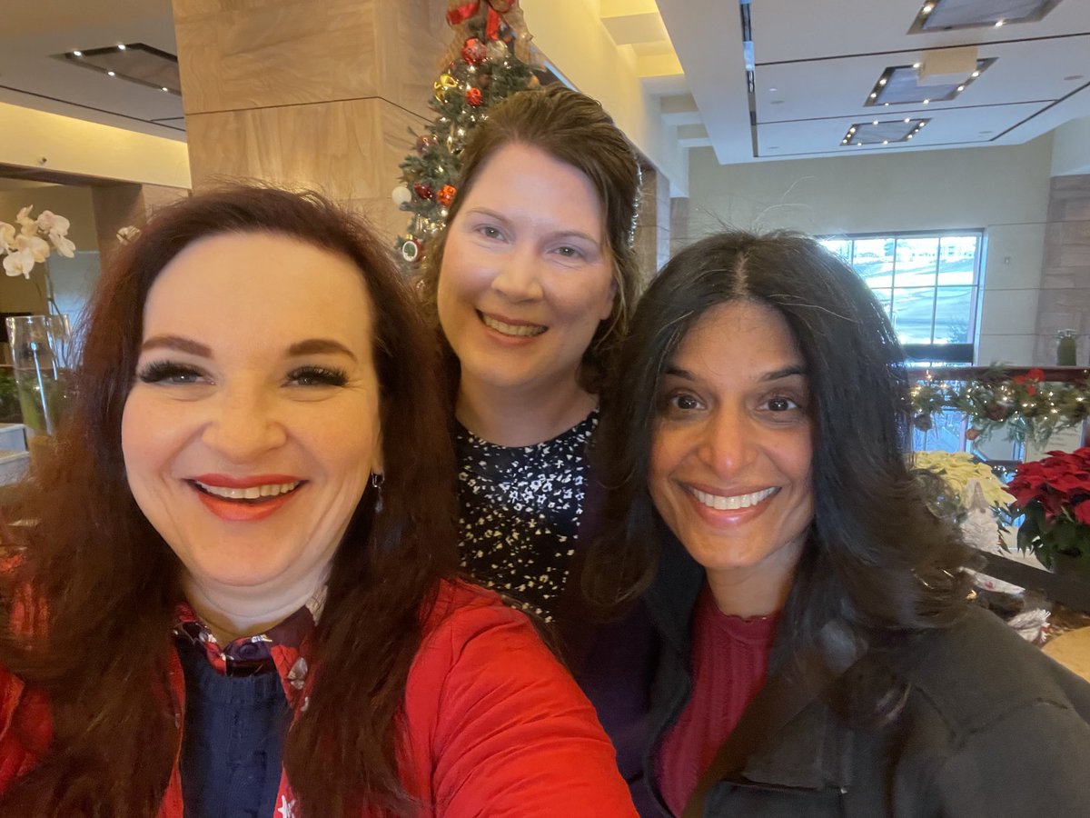 NinaRiggins's tweet photo. Day one of the #AHSAZ ⁦@ahsheadache⁩ Great pre-course on #cluster headache and seeing  ⁦@LFrerichsMD⁩ ⁦@rashmihalker⁩ 👏⁦@WNGtweets⁩ Are there new treatments? ⁦@Cluster_buster⁩ ⁦@miles4migraine⁩ ⁦@AHDAorg⁩ https://t.co/44FUCxnOHp