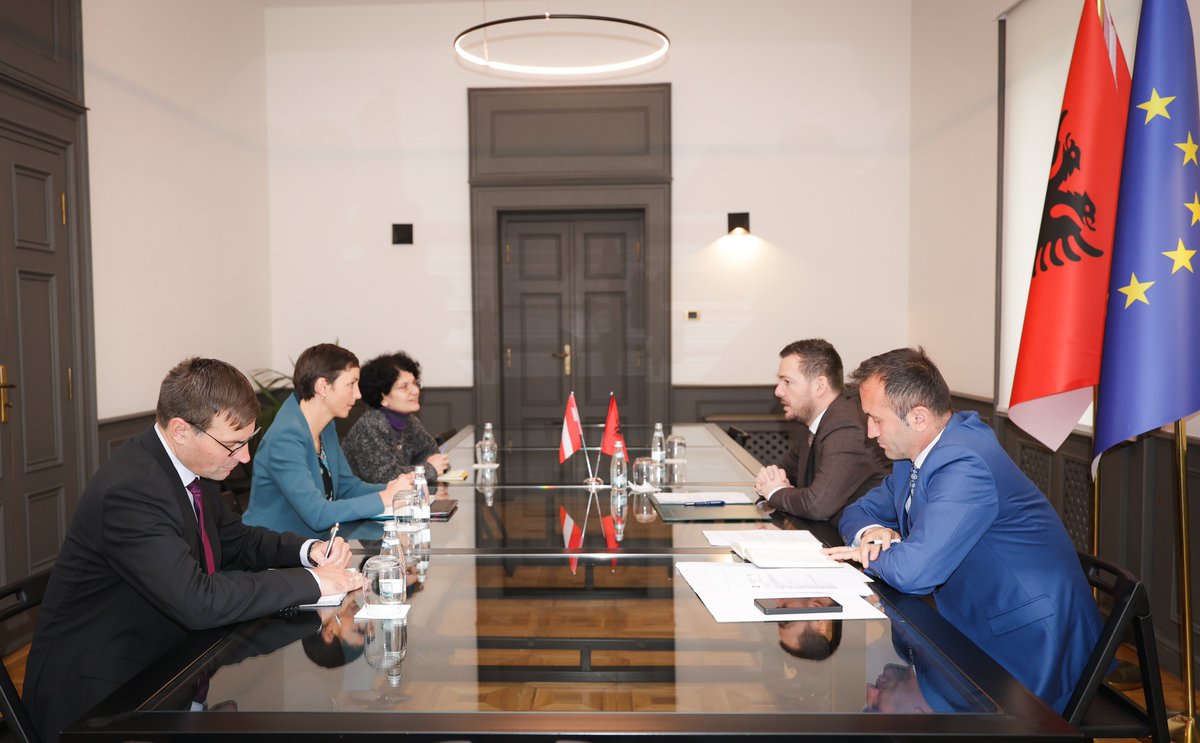 AustriainAL tweet media