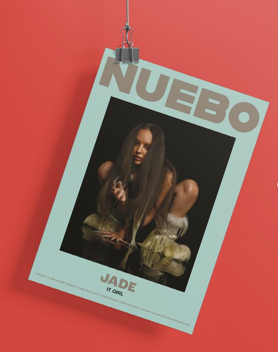 somosnuebo's tweet photo. Jade es portada de NUEBO en diciembre! 💎

Entrevistamos a la cantante, bailarina y compositora británica, sobre su debut en solitario ‘That’s Showbiz Baby!’: un retrato honesto de una artista que deja a un lado la performance para convertirse en la directora total de su obra. 📢 https://t.co/hvLZAjxJIF