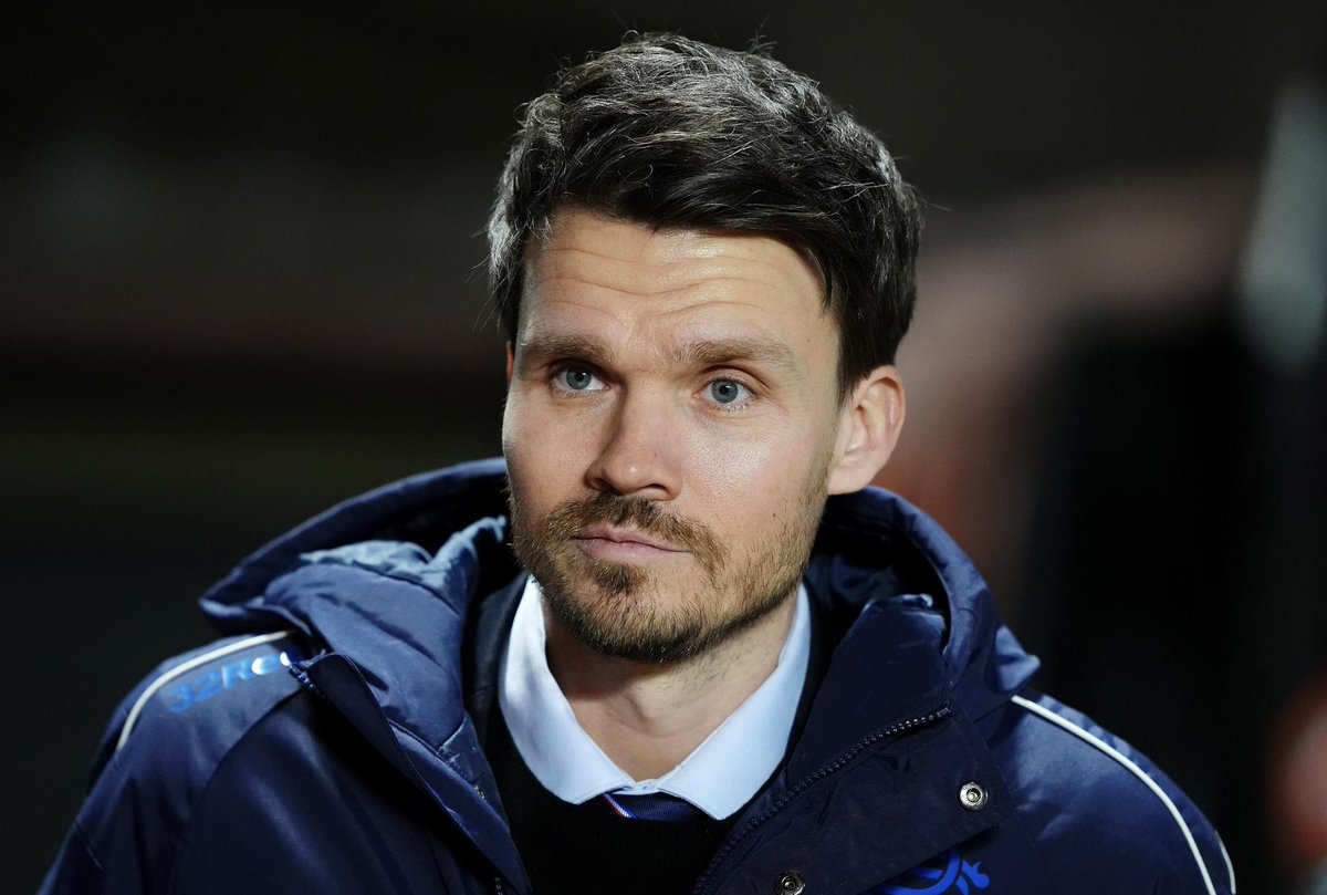 In <a href="/ScottBradleyX/">Scott Bradley</a>’s latest weekly column, he writes about how the Rangers fans need to have patience with Danny Rohl and back him as he’s the right man to bring the glory days back to Ibrox 🔵👀

Full article below ✍️

snnsports.co.uk/rangers-fans-m…