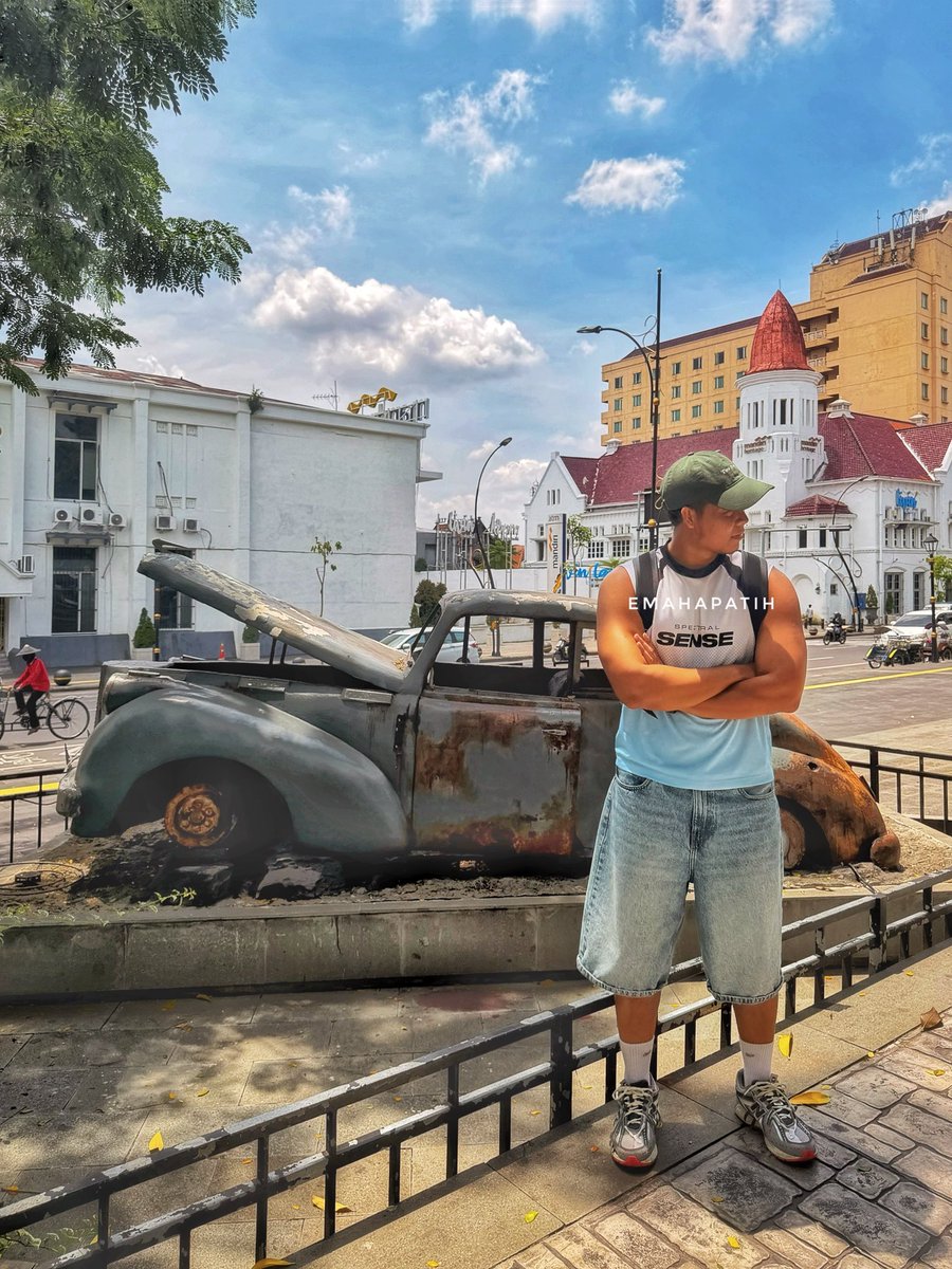 EmahapaTih tweet media