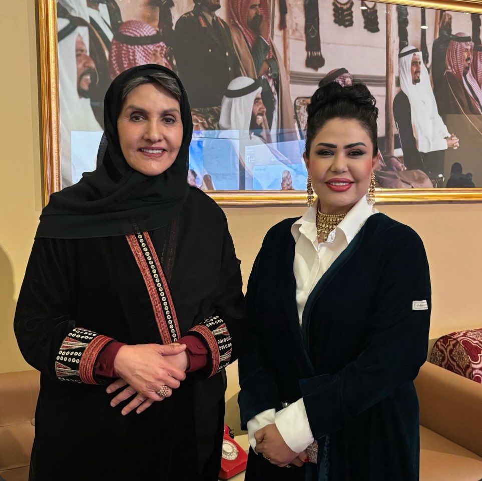 في حفل #جائزة_الملك_خالد 2025 ب #الرياض أبارك لكل الفائزين بهذه الجائزة الراقية 
و تشرفت بصاحبة السمو الملكي الأميرة موضي بنت خالد بن عبدالعزيز آل سعود حفظها الله