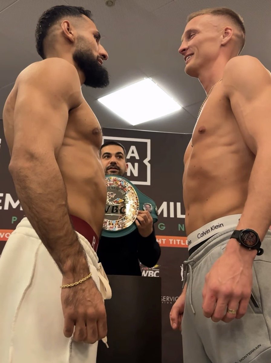 #Weightin  ✅ 
🥊 🏆 Milano Boxing Night 

🥊🏟️ Teatro Principe - 5/12/2025 

🥊 Main Event 

🏆WBC Silver Ad Interim pesi Welter 
🥊 Akrem Aouina 🇮🇹 🇹🇳 vs Tom Hill 🇬🇧 

📺 Evento Live DAZN  

🥊🇮🇹 Org. Opi 82 

#Itaboxing #Boxing #Boxer #Pugilato #boxeo