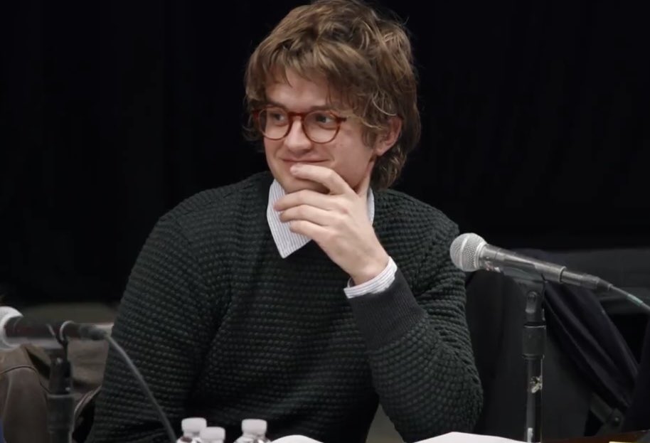 onlinedjo's tweet photo. he’s so cute !!! https://t.co/OyTVTb0Ad0