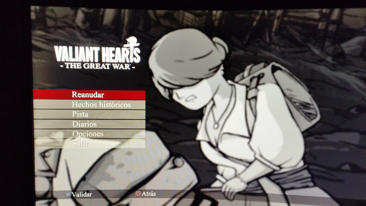 Empecé a jugar #ValiantHearts de #Ubisoft y tengo que decir que está genial. En jugabilidad, en dibujo, en puzzles y sobretodo el apartado histórico donde nos añaden fotos...me está gustando mucho. Una maravilla.